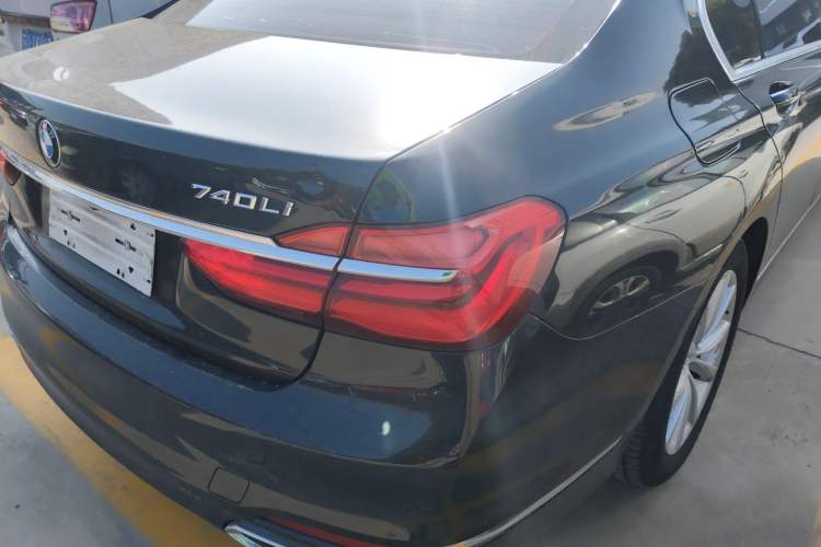 Used BMW 7 Series 2017 730Li Leading Model