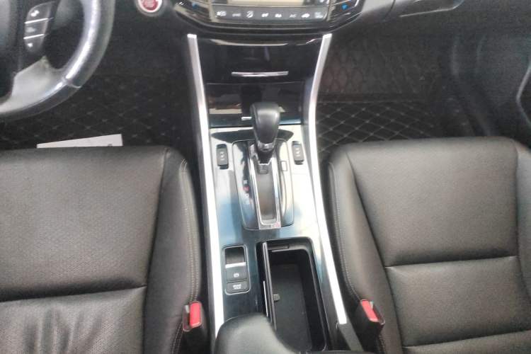 Used Honda Accord 2016 2.4L Prestige Edition
