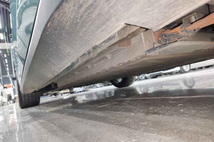 Used  SL03 2025 Extended-Range Sporty Version