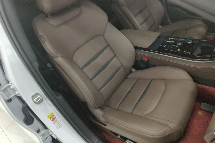 Used BYD Han 2020 EV Long-Range Luxury Model
