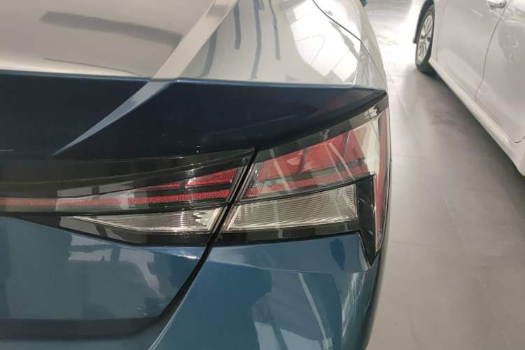 Used Hyundai Elantra 2022 1.5L CVT LUX Prestige Edition