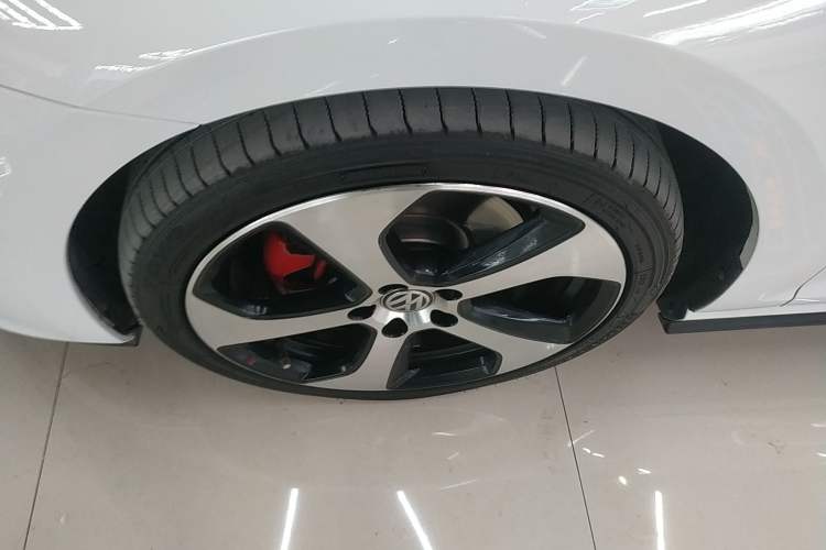 Used Volkswagen Golf GTI 2016 2.0 TSI GTI
