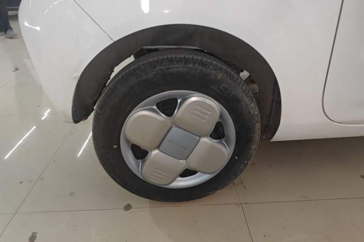 Used Geely Galaxy Panda 2023 Panda Mini 120km Asian Games Edition
