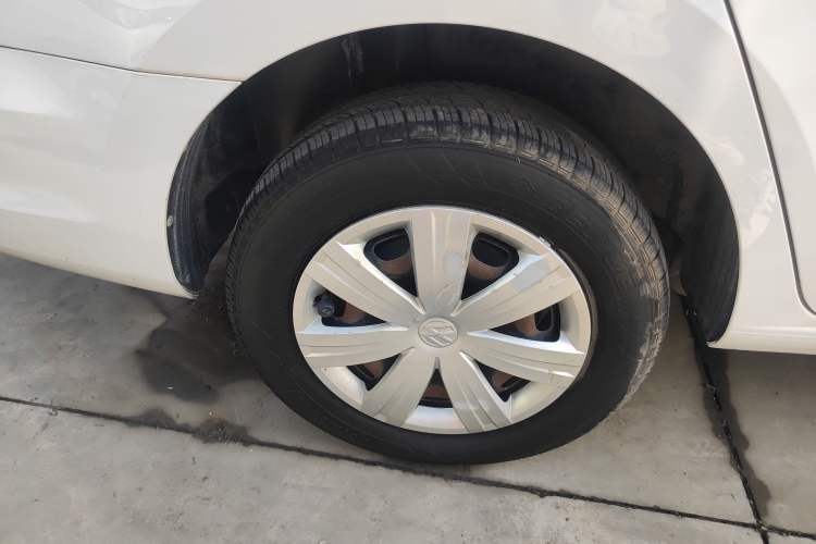 Used Volkswagen Jetta 2015 Value Edition 1.6L Automatic Fashion Version
