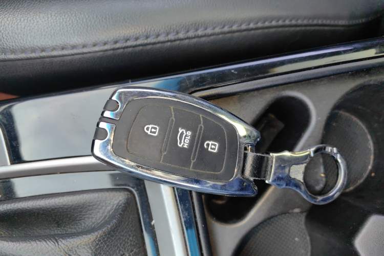 Used Hyundai Mistra 2016 1.8L Automatic Deluxe DLX Model
