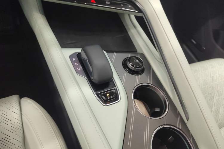 Used Zeekr 001 2025 WE Edition 95 kWh All-Wheel Drive
