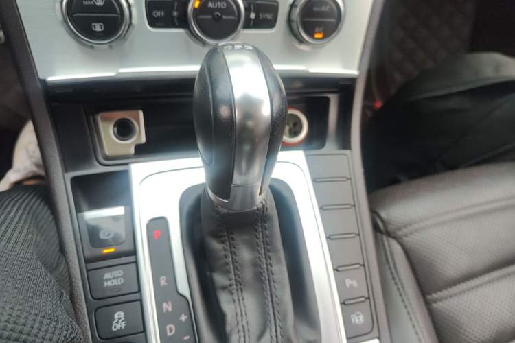 Used Volkswagen FAW-Volkswagen CC 2016 1.8TSI Luxury Model
