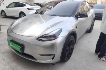 Used Tesla Model Y 2023 Long-Range All-Wheel-Drive Version