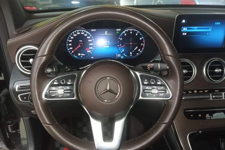 Used Mercedes-Benz GLC 2020 GLC 260 L 4MATIC Luxury Model
