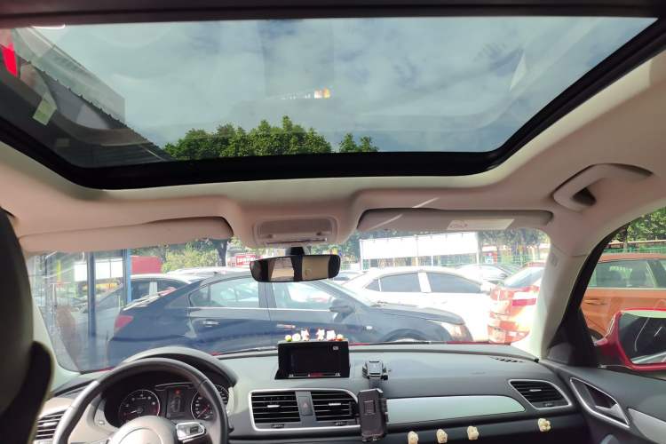 Used Audi Q3 2018 30th Anniversary Edition 30 TFSI Fashion Model
