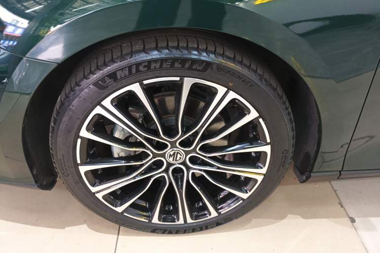 Used MG 7 2023 2.0T Automatic Hunter Luxury Edition
