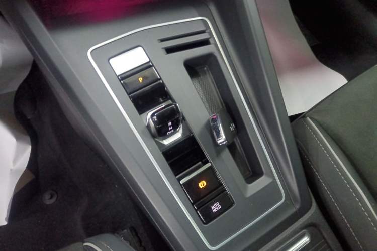 Used Volkswagen Golf 2021 280TSI DSG R-Line
