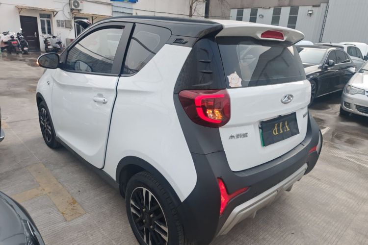 Used Chery Little Ant 2022 Sweet Pink Edition Half-Sugar Version Lithium Iron Phosphate 29.2 kWh 30 kW 301 km
