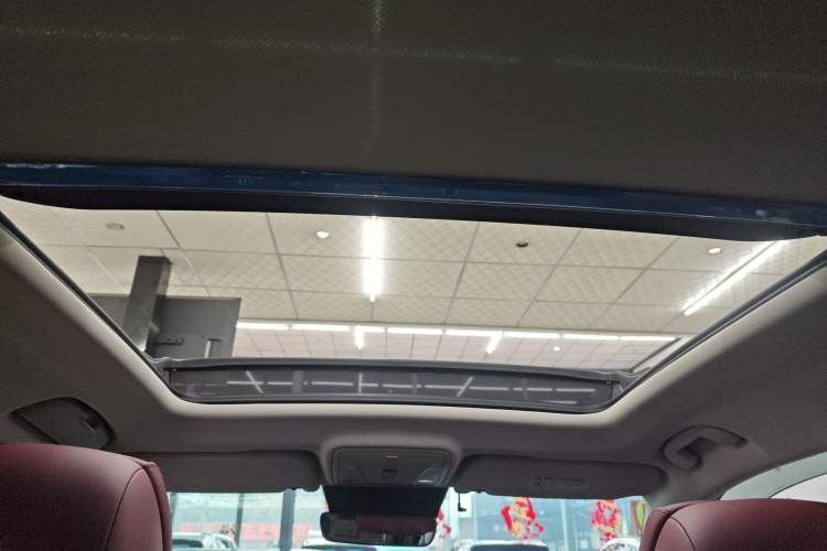 Used Hongqi HS5 2023 2.0T Qixiang Pro Edition
