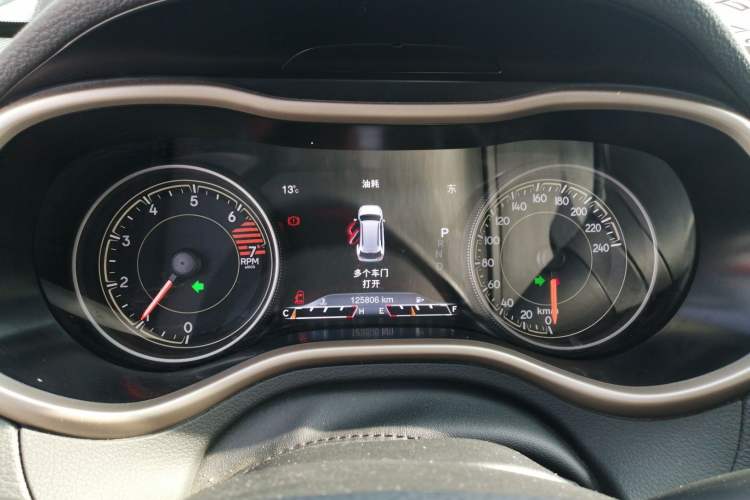 Used  Cherokee 2016 2.4L Professional Smart Version