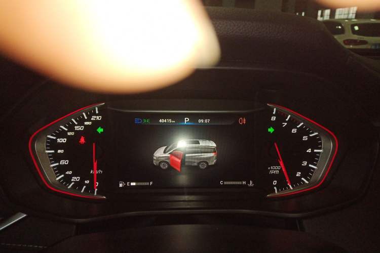 Used SAIC MAXUS G50 2022 1.5T Automatic Comfort Touring B