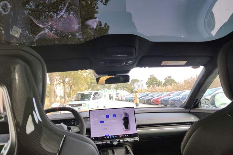 Used  SU7 Ultra 2025 Ultra Model
