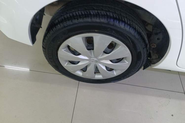 Used Toyota YARiS L 2016 Revised 1.5E CVT Charming Edition
