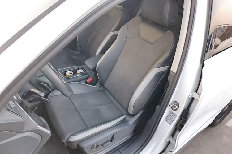 Used Audi Q3 2023 35 TFSI Fashion Dynamic Model (1.4T)