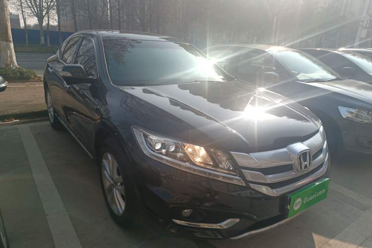 Used Honda Crosstour 2014 2.4L Luxury Edition
