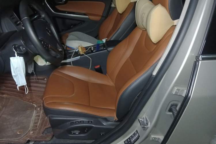 Used Volvo S60 2018 S60L T3 Smart Progress Edition
