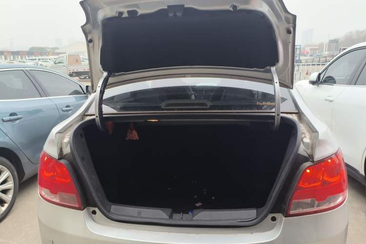 Used Chevrolet Sail 2015 Sail 3 1.3L AMT Ideal Edition
