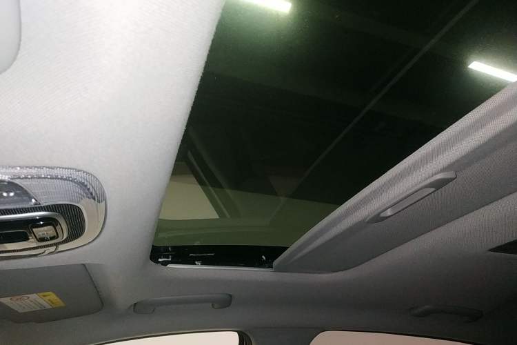 Used Hyundai Elantra 2023 1.5L CVT LUX Prestige Edition