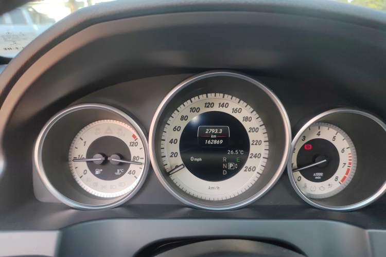 Used Mercedes-Benz E-Class 2014 E 200 Coupe