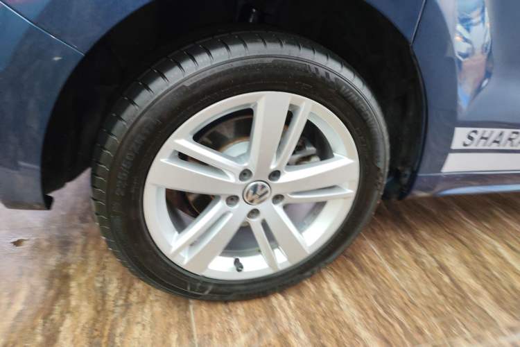 Used Volkswagen Sharan 2016 380TSI Comfort Edition 7-Seater
