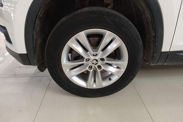 Used Skoda Kodiaq 2019 Restyled TSI330 5-Seater Two-Wheel Drive Standard Version China VI