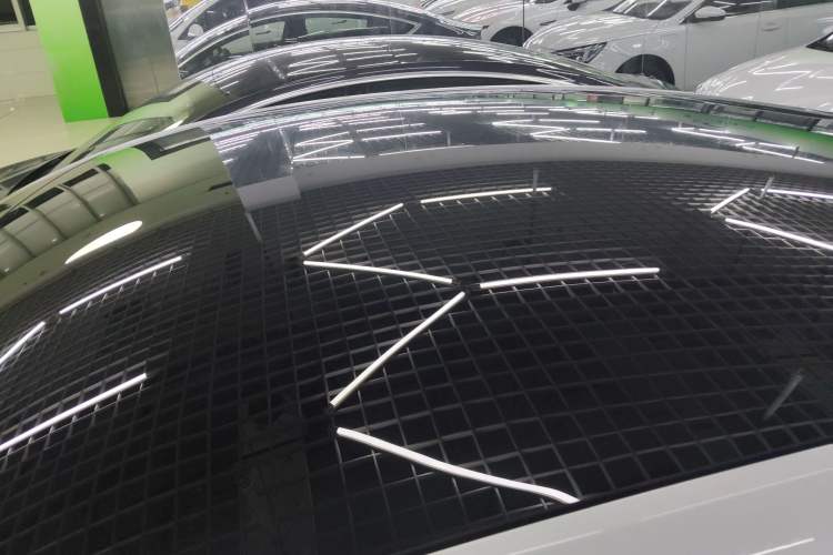 Used Tesla Model Y 2022 Long-Range All-Wheel-Drive Version