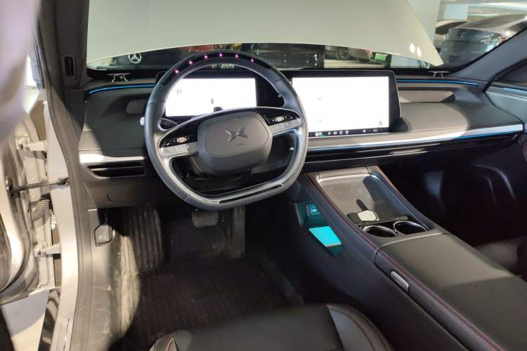 Used XPeng P7 2023 P7i 702 Pro