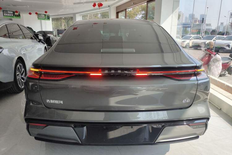 Used Geely Galaxy E8 2024 550 km Range Rear-Drive MAX
