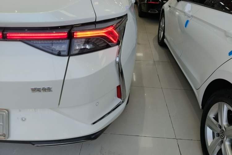 Used Dongfeng Aeolus Yixuan 2020 230T Automatic Cool Track Edition
