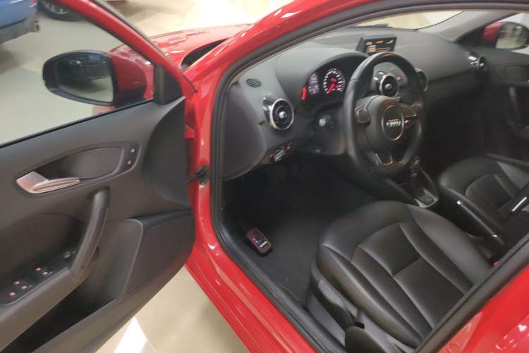 Used Audi A1 2014 30 TFSI Sportback Fashion Model