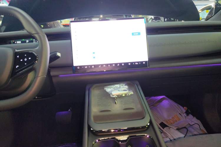 Used VOYAH COURAGE 2024 Four-Wheel Drive Global Edition
