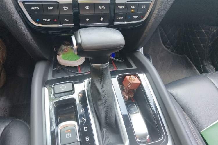 Used GAC Trumpchi GS8 2017 320T Two-Wheel Drive Luxury Edition (7 Seats)
