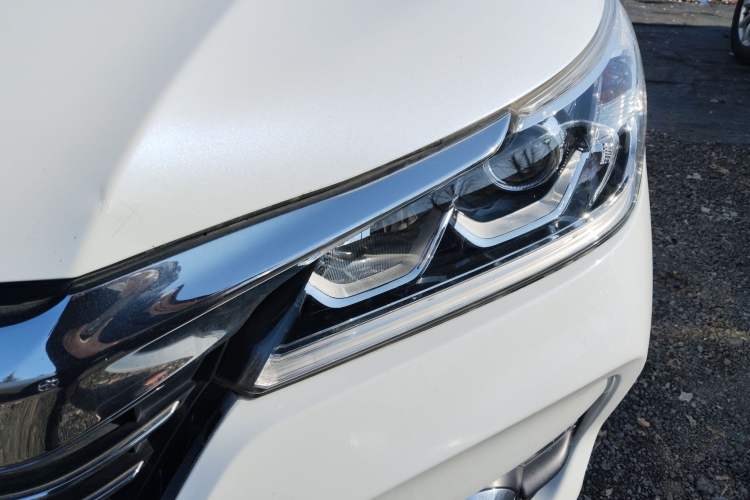 Used Honda Accord 2016 2.0L Comfort Edition
