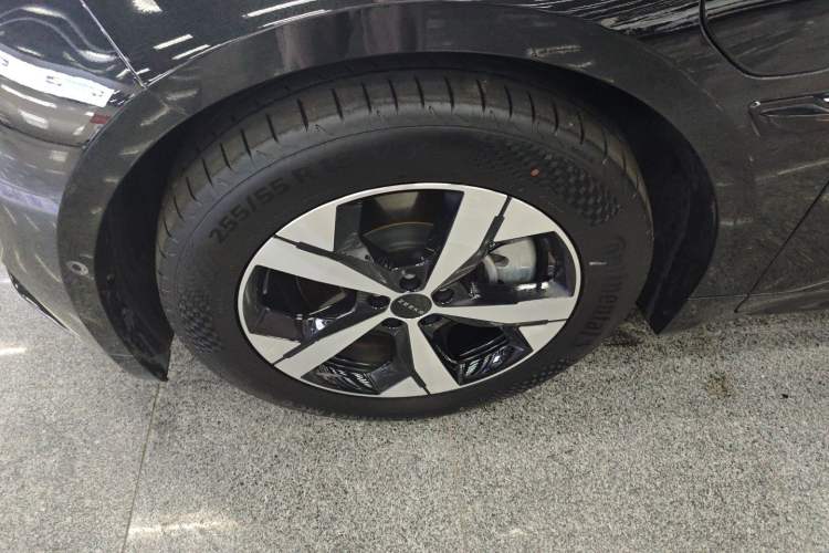 Used Zeekr 001 2022 Ultra-Long Range Single-Motor WE Version
