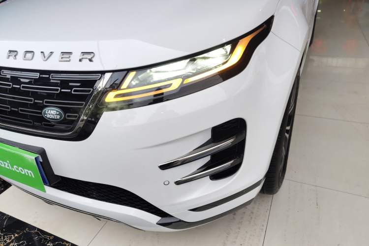 Used Land Rover Range Rover Evoque 2024 Aurora L 249 PS Prestige Light-Chasing Edition