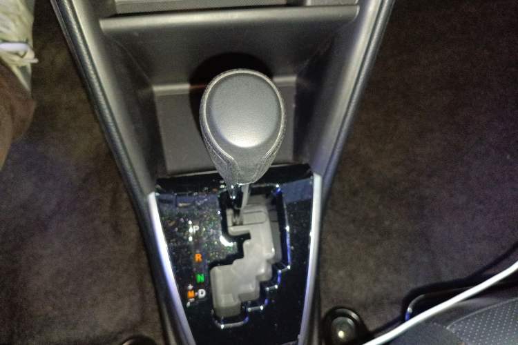 Used Toyota YARiS L 2022 X-Trail 1.5L CVT Luxury PLUS Edition
