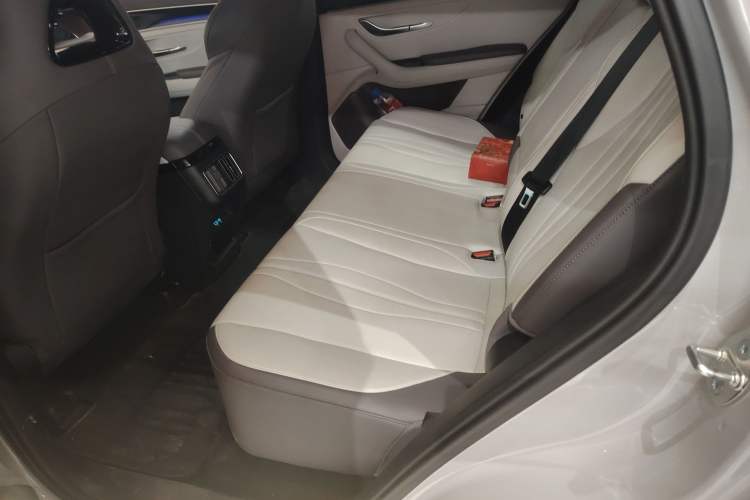 Used BYD Song PLUS New Energy 2025 EV Intelligent Driving Version 520km Premium Model
