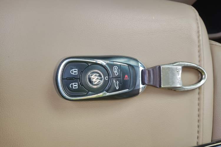 Used Buick GL8 2018 ES 28T Luxury Model China VI Standard
