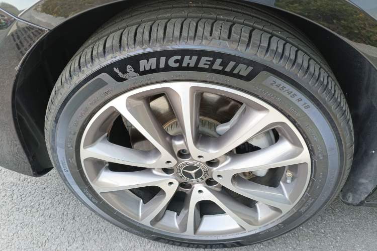 Used Mercedes-Benz E-Class 2019 E 260 L