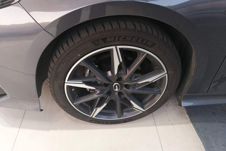 Used GAC Trumpchi EMPOW 2024 270T DCT Yingbao R-Style Edition
