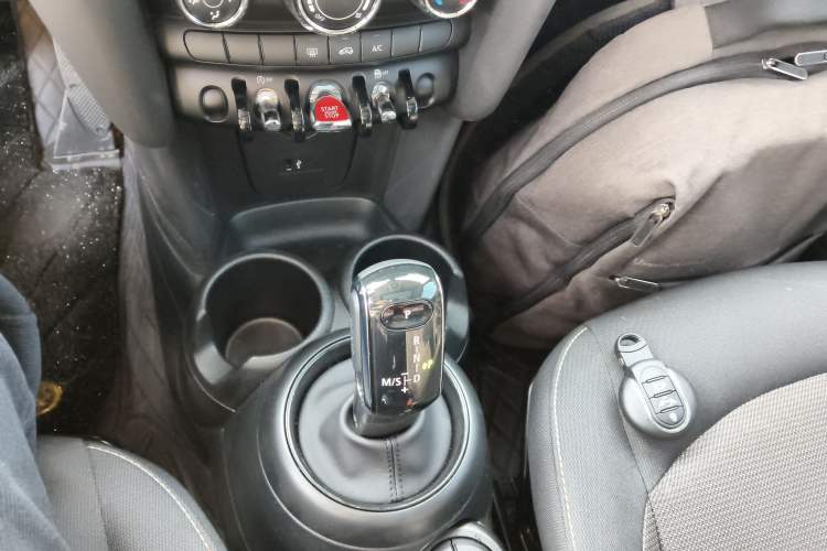 Used  MINI 2023 1.5T ONE Five-Door Edition