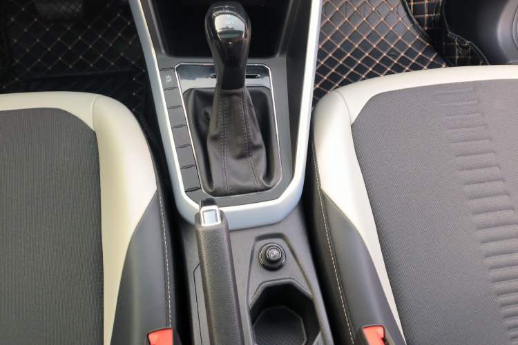 Used Volkswagen Polo 2019 Plus 1.5L Automatic Colorful Technology Edition
