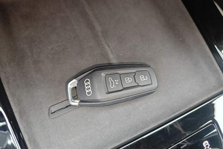 Used Audi A5L 2026 2.0T Sport Plus
