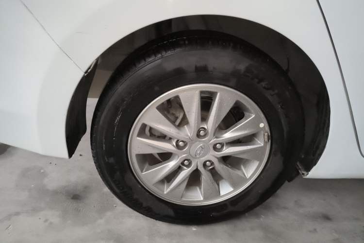 Used Hyundai Celesta 2018 1.6L Automatic GL Enjoyment Edition China VI compliant
