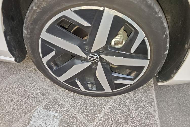 Used Volkswagen Lamando 2023 Lavida L 280TSI DSG Cool & Spicy Edition
